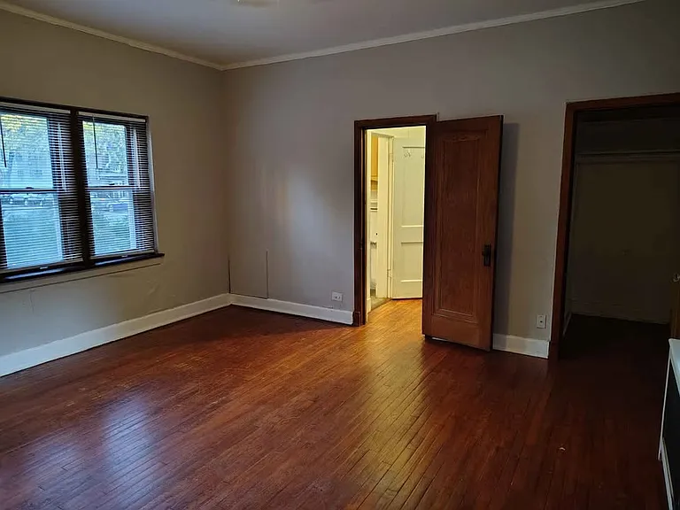 Devonshire Apartments at 1107 Pennsylvania St — Photo 17