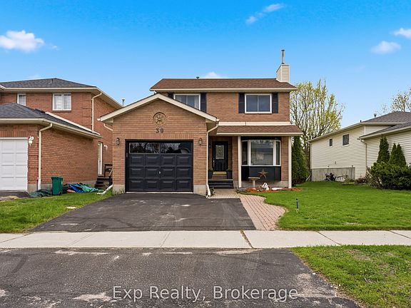 2nd image of 39 Sherwood Cres