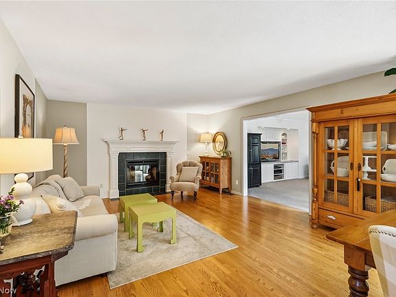 5th image of 33709 N Fall Lake Dr