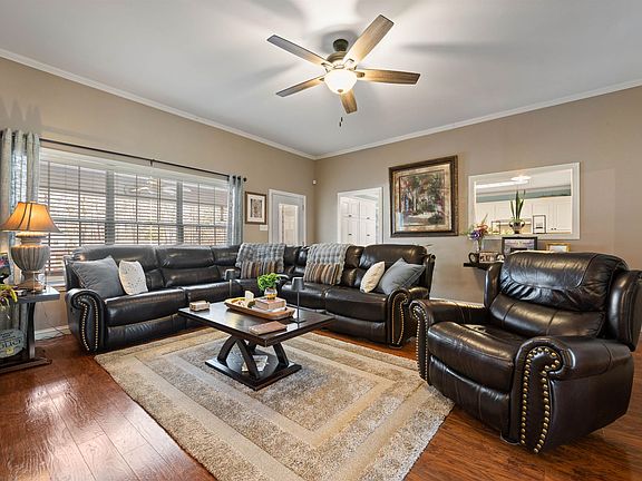 4th image of 279 Rocking Chair Rd