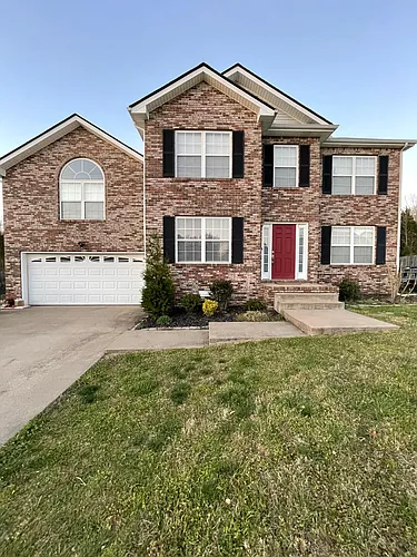 1365 Mountain Way Photo 1