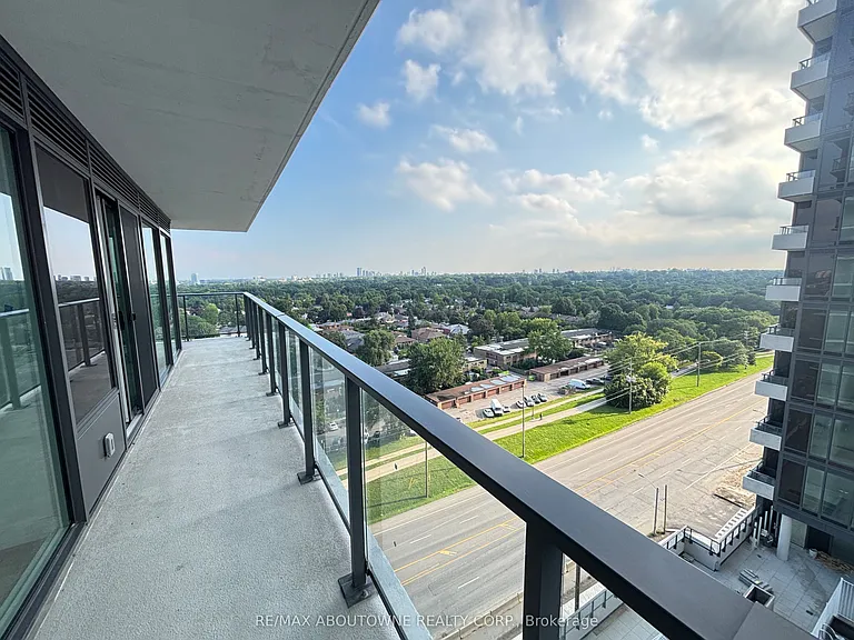 4010 Eglinton Ave W #1215 — Photo 15