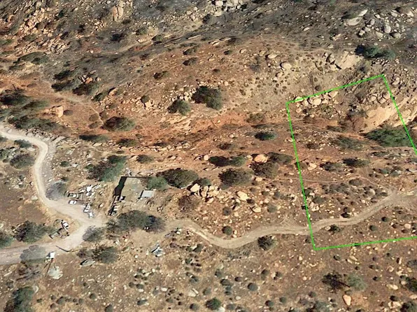 Cox Dr, Lake Isabella, CA 93240