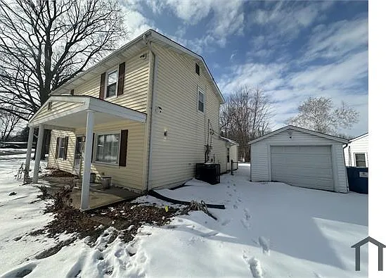 33 Saint Celeste Dr