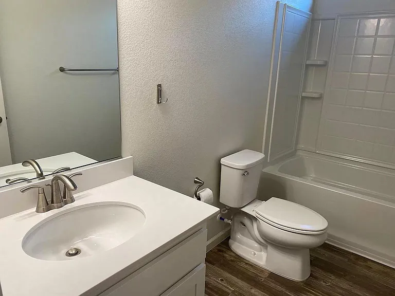 6882 E Braly Ave — Photo 11