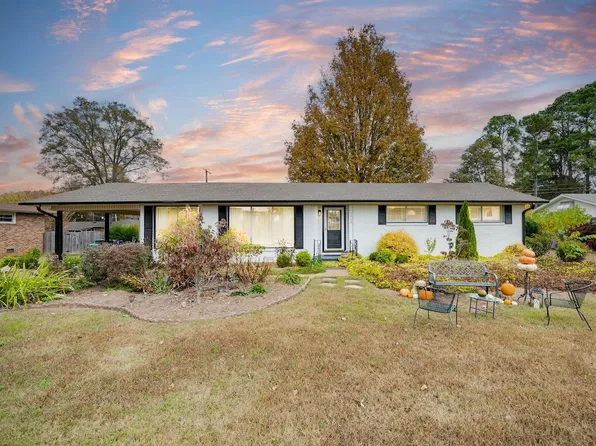 1913 Berry Ave, Florence, AL 35630