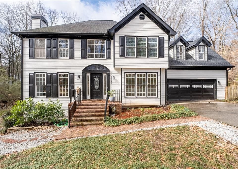 1st image of 2321 Birdie Ln