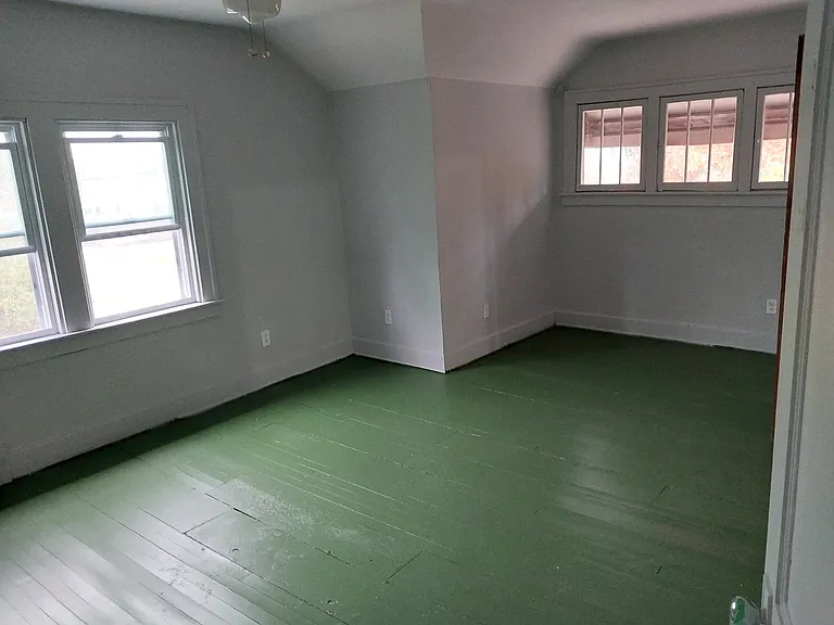 15350 Alden St #2 — Photo 7