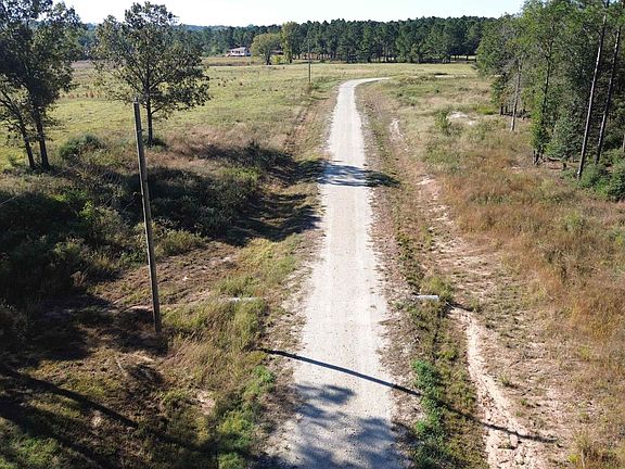 5th image of 300 Buckhorn Creek Trl