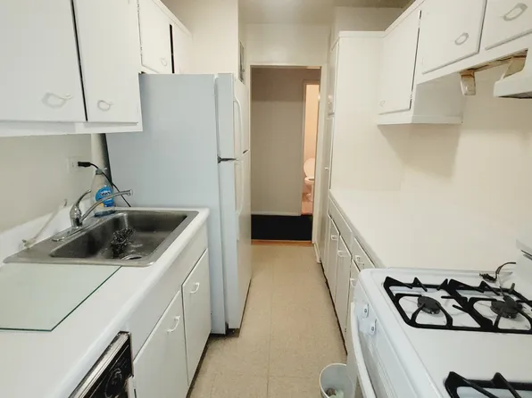 99-30 59th Avenue image 5 of 22