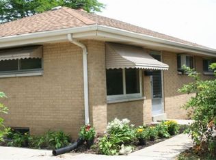 N89W15434 Cleveland Ave, Menomonee Falls, WI 53051