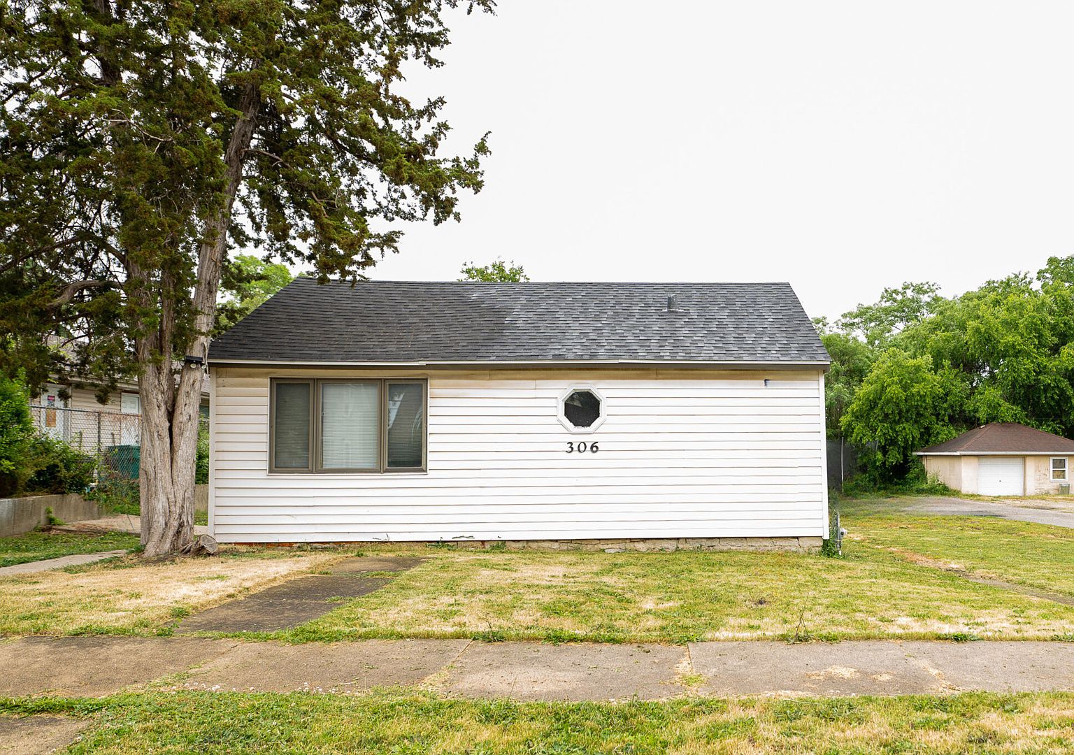 306 Pleasant St, Joliet, IL 60436 Zillow