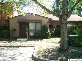 24 Medford Ct, Red Bank, NJ