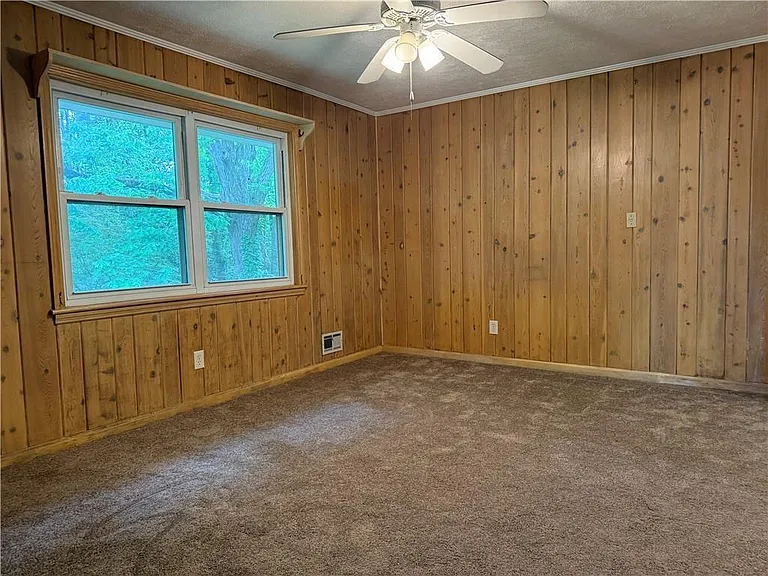 782 Prince Ave — Photo 8