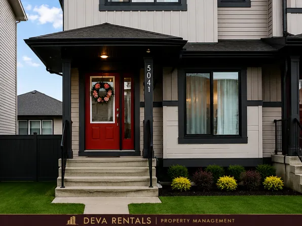 5041 Kinney Line SW, Edmonton, AB T6W 5G5