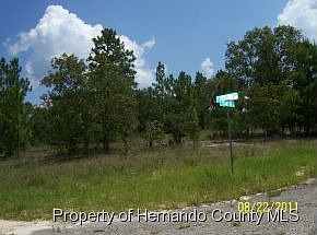 3rd image of 1818 W Skyline Dr