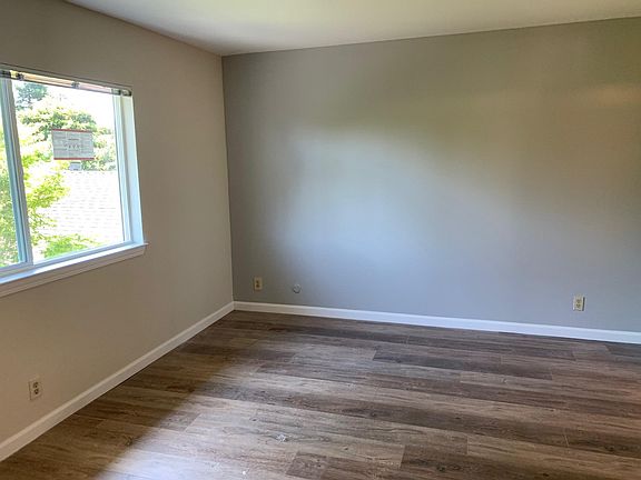 5th image of 1309 San Domar Dr APT C
