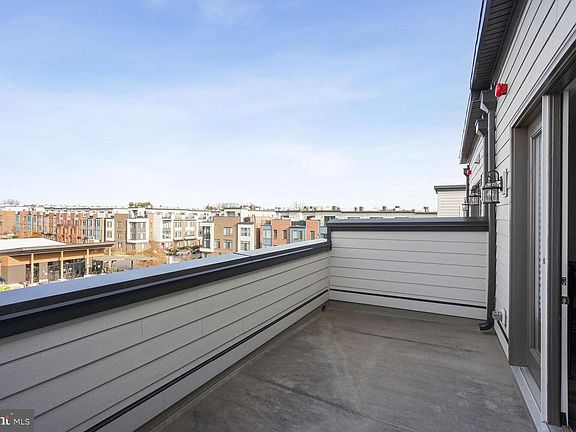 4th image of 8154 Varick Pl