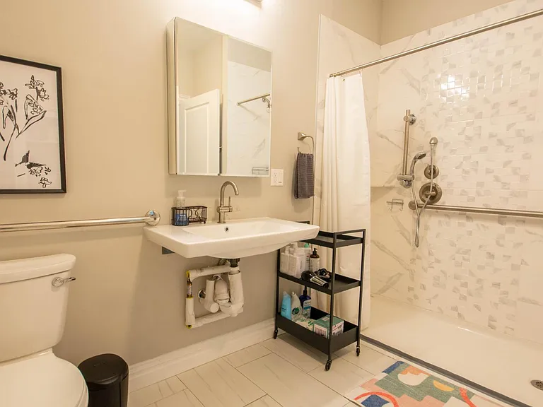 116 Essex St #206 — Photo 8
