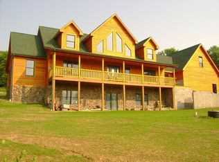 245 Sale Barn Rd, Accident, MD 21520