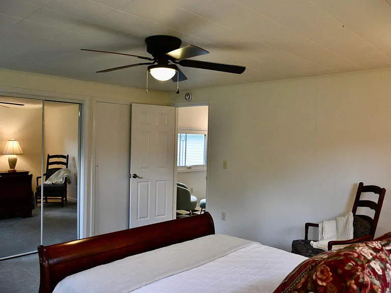 8 Averill St — Photo 11