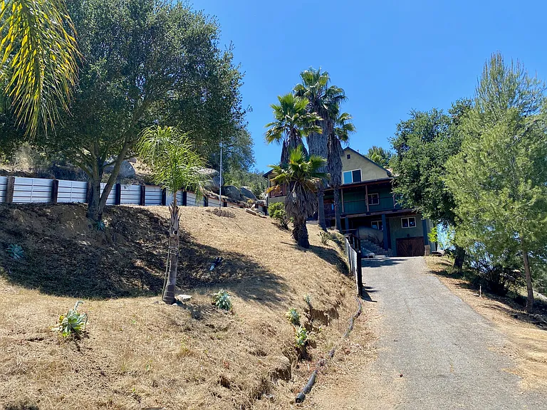 2761 Joan Ln — Photo 7