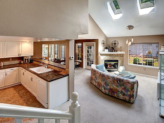 3rd image of 1204 24th Avenue Ct APT D