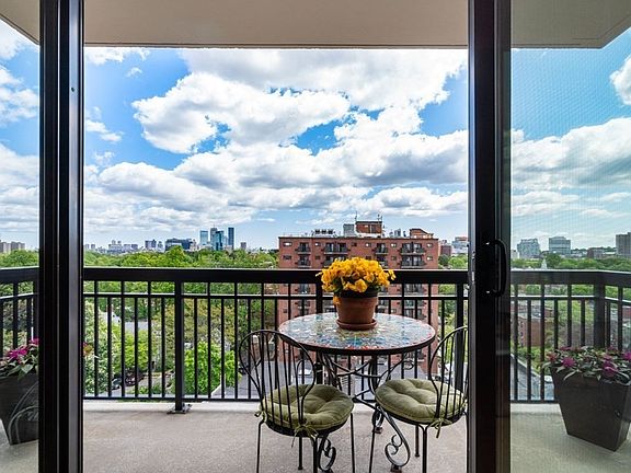 2nd image of 60 Longwood Ave APT 1007