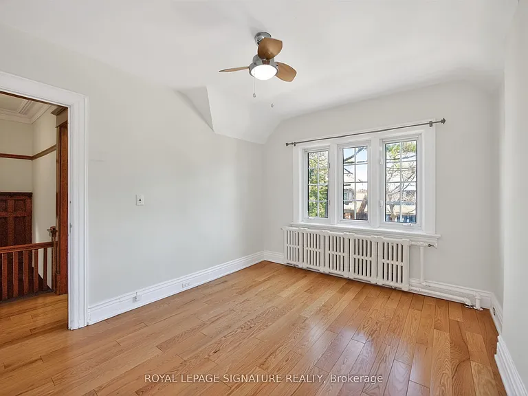 426 Armadale Ave — Photo 31