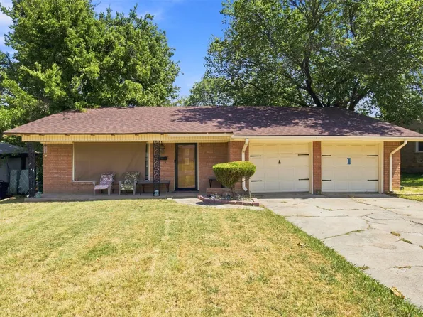 1817 Ellington Dr, Fort Worth, TX 76112