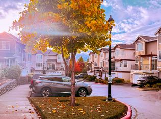 730 NW 118th Ave APT 102, Portland, OR 97229