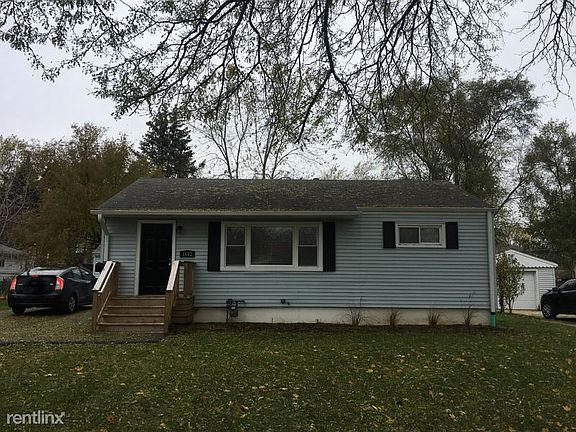 2nd image of 1652 Ferry St