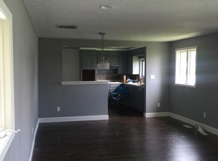 6902 W State Road 28, Elwood, IN 46036
