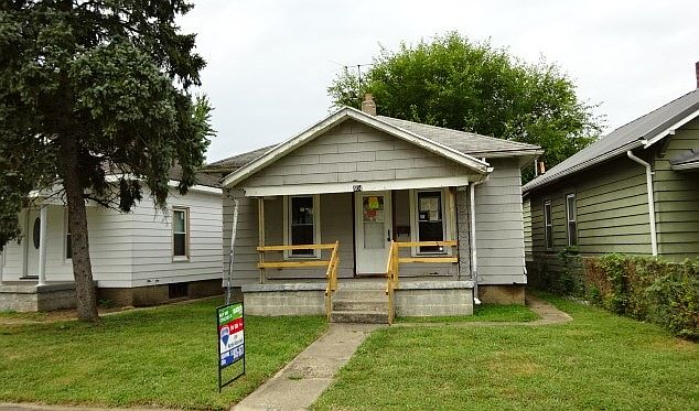 1st image of 804 Catalpa Dr