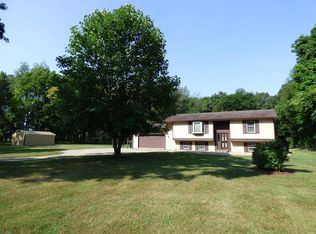 56115 Apple Rd, Osceola, IN 46561
