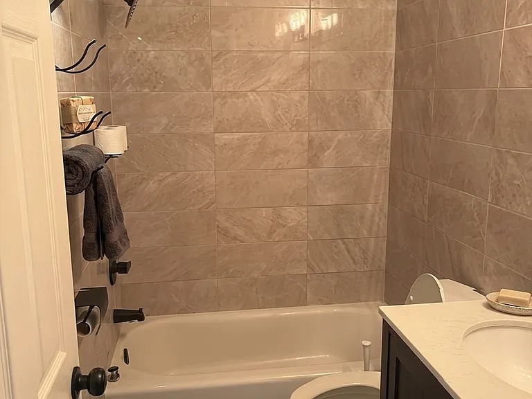 7690 Barkwood Dr — Photo 1
