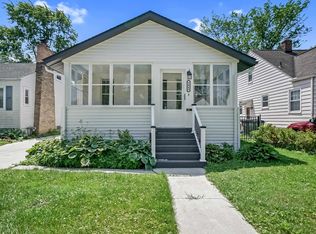 1047 Harvard Rd, Berkley, MI 48072