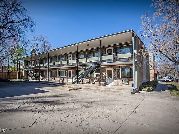 4th image of 908 13th St APT 2