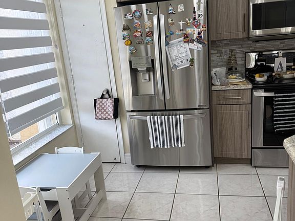 4th image of 5287 NW 190th Ln