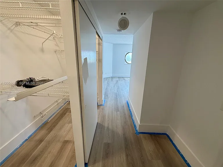 3610 Yacht Club Dr #602 — Photo 9