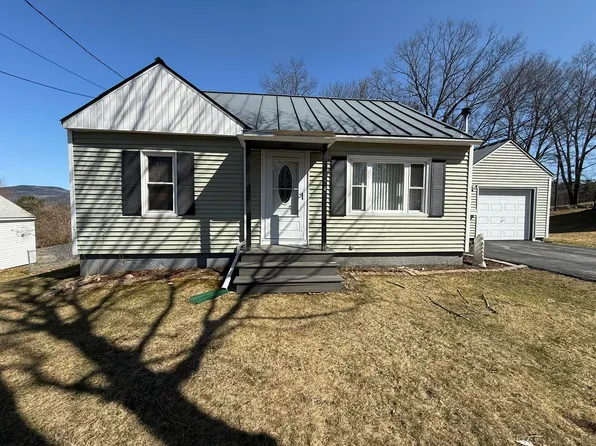 24 Leslie Avenue, Claremont, NH 03743