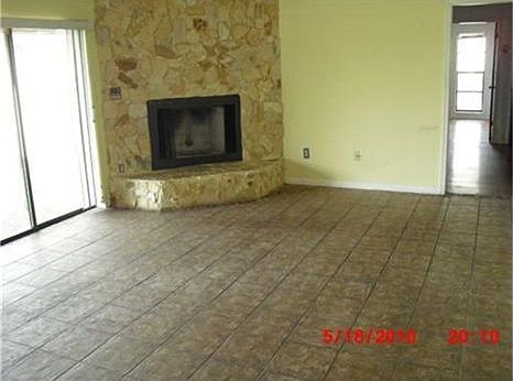 5th image of 11222 Lakeview Dr