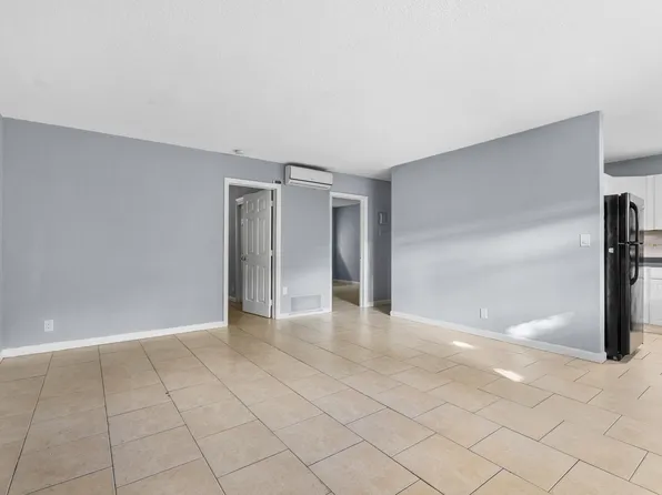 181 NW 42nd St APT 3, Fort Lauderdale, FL 33309