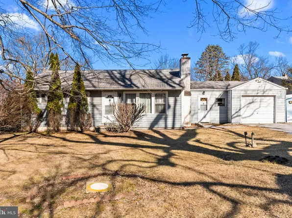 1301 Blackhorse Hill Rd, Coatesville, PA 19320