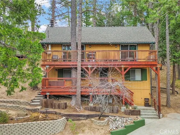 1044 Nesthorn Dr, Crestline, CA 92325