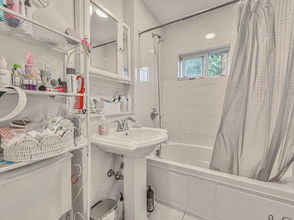 72-15 Juniper Valley Road image 9 of 16