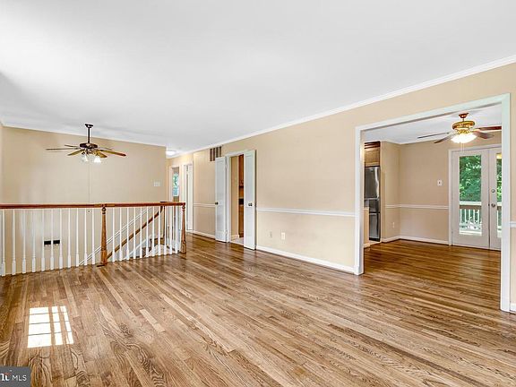 5th image of 8010 Candlewood Dr