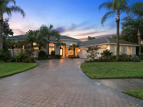 3rd image of 17901 Cachet Isle Dr