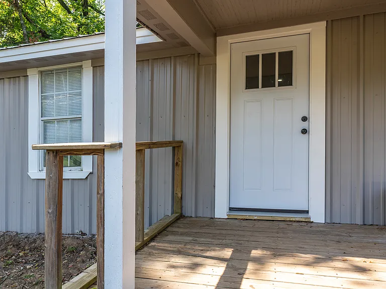 1700 Jane St — Photo 2