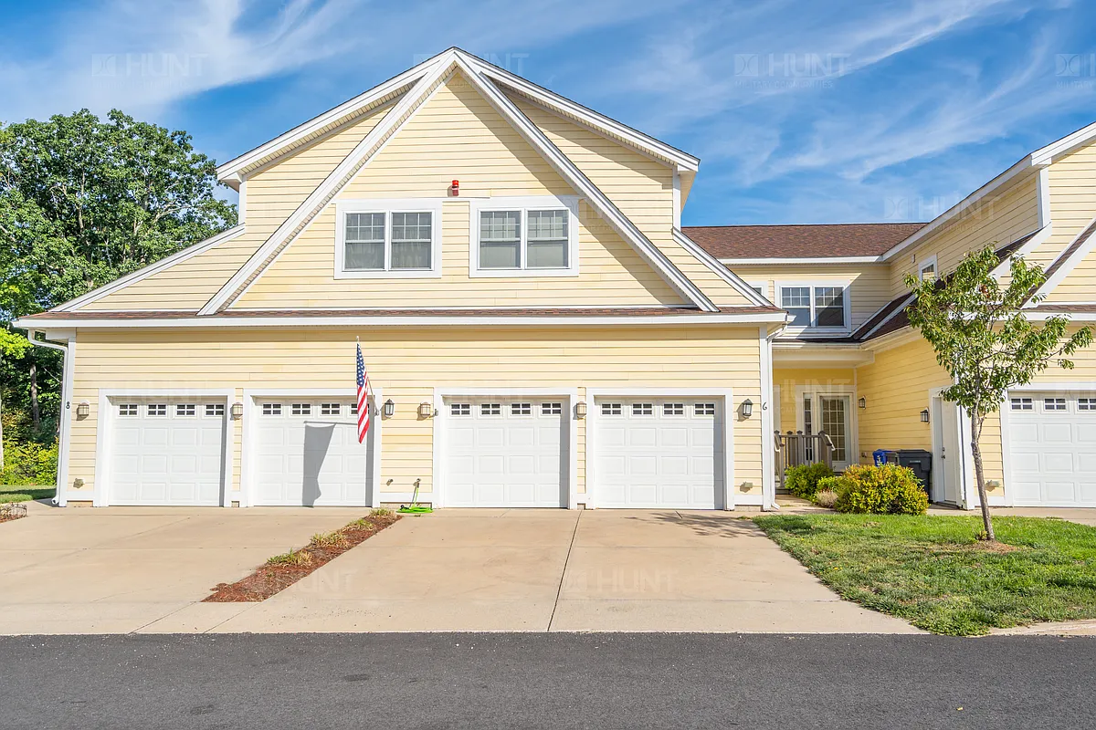 Building Photo - Hanscom Family Housing